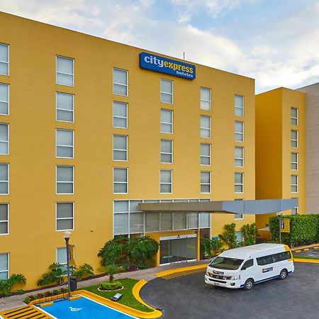 City Express By Marriott San Luis Potosi Zona Universitaria Экстерьер фото